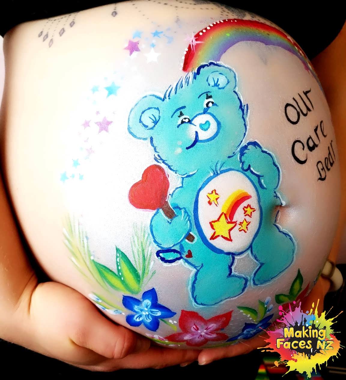Baby bump painting